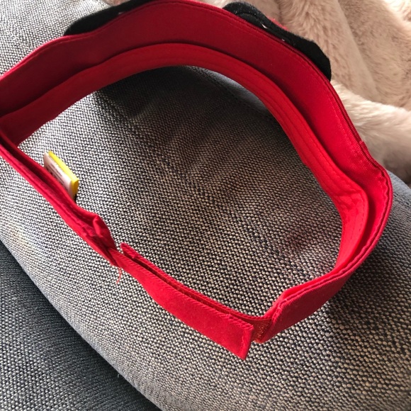 Disney’s Minnie Mouse Visor. Worn once. - Picture 2 of 4